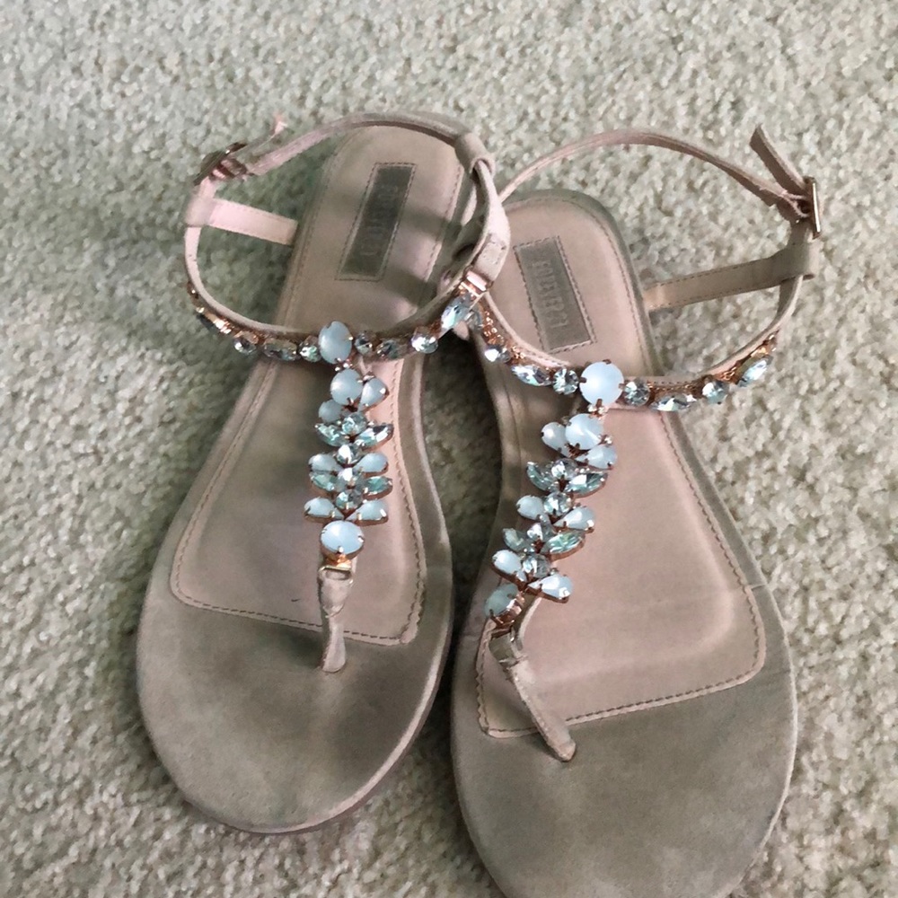 super cute forever 21 sandals!